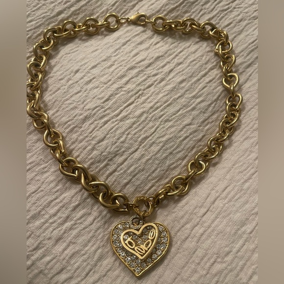 bebe Jewelry - Bebe heart necklace